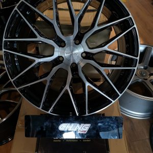 NEW 20" RIMS VARRO VD06 MERCEDES