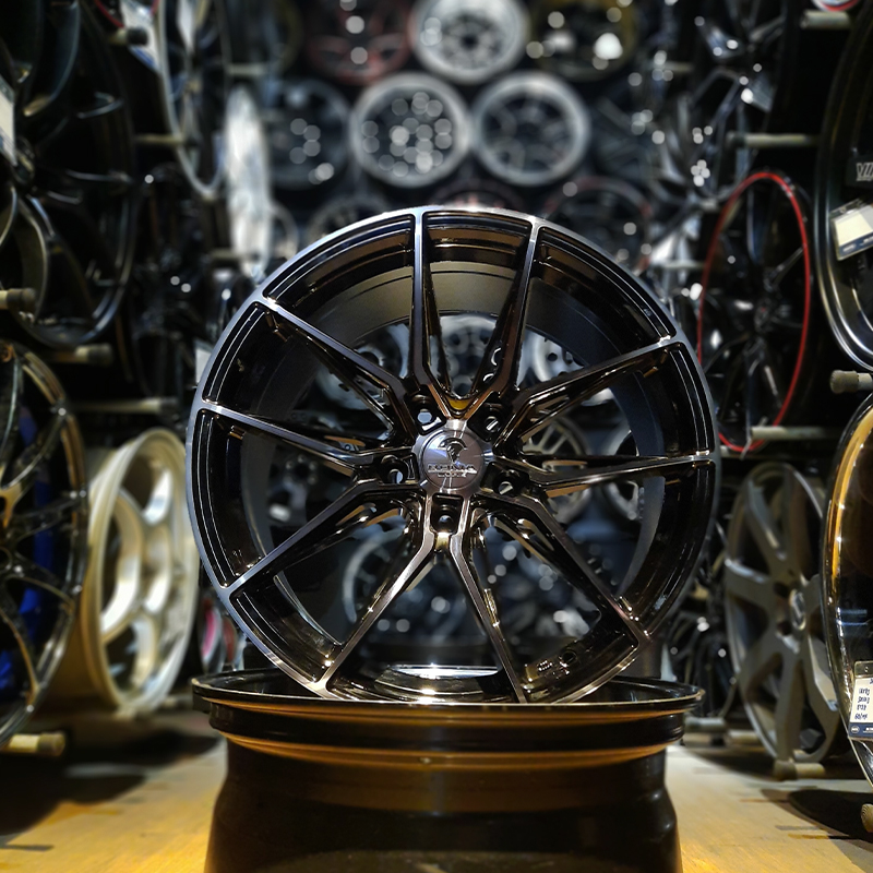 NEW 18" RIMS 5581 1 NEW 18" RIMS 5581