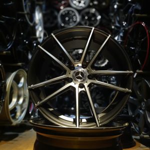 NEW 19" RIMS MERCEDES E108