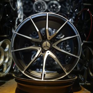 NEW 19" RIMS MERCEDES JA E250
